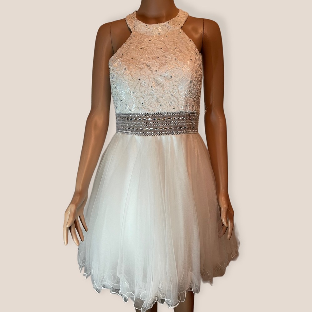 Cindy Collection USA White Short Lace & Tulle Beaded Waist Fit Flare Dress M